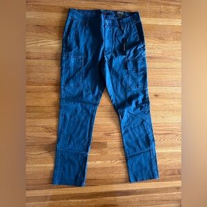 Tahari Mens stretch Cargo Pants with Flexible Waistband NWT